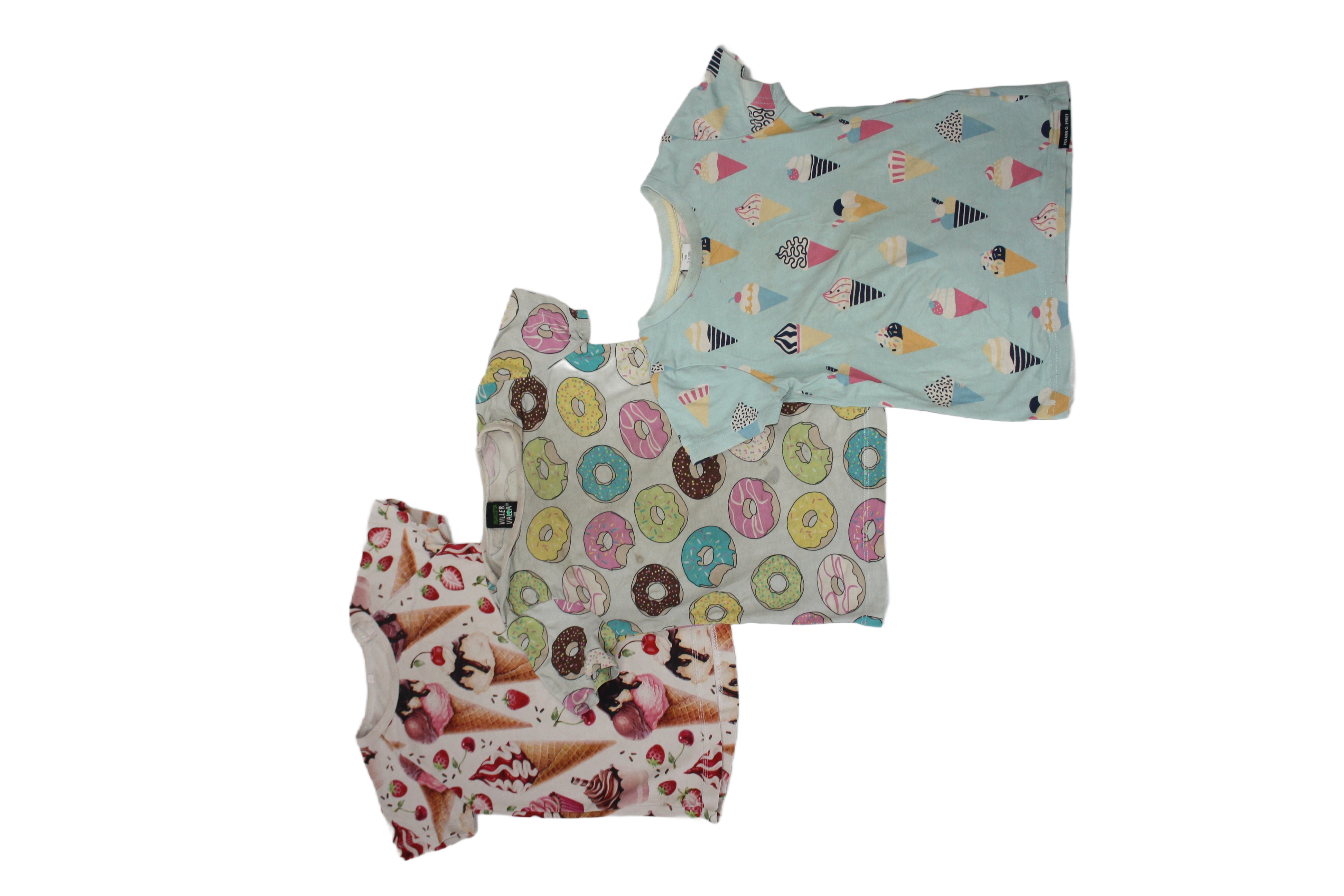 3 pack t-shirt storlek 98-104 second hand