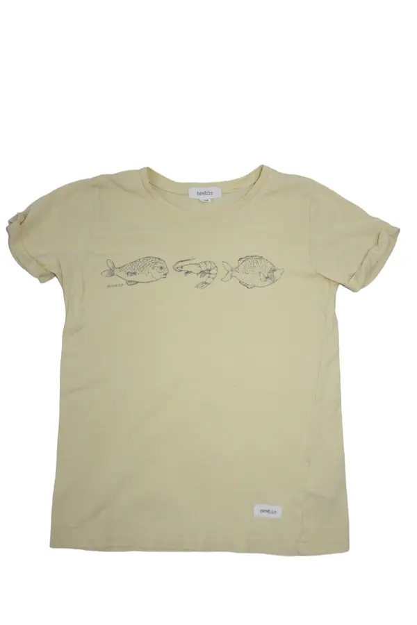 T-shirt Newbie storlek 104 second hand