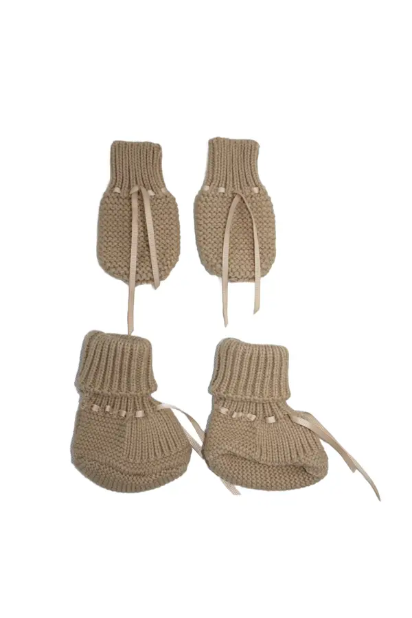 Set tossor och vantar second hand