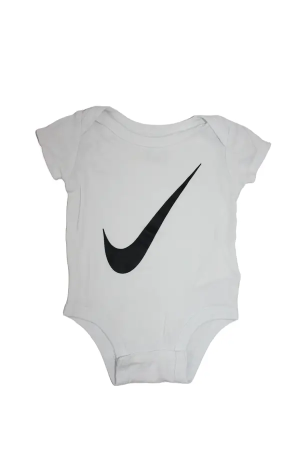 Body Nike storlek 0-6 mån second hand