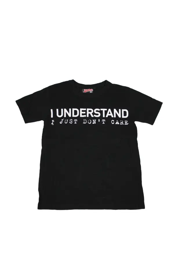 T-shirt Yawkee storlek 140 second hand