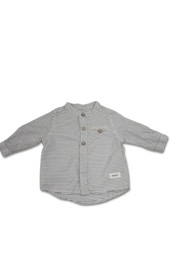 Skjorta Newbie storlek 56 second hand