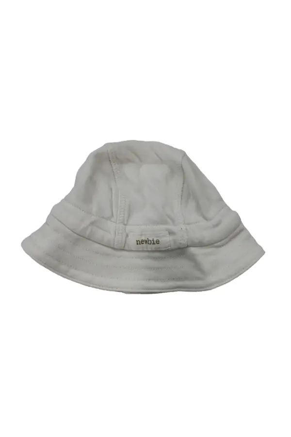 Solhatt Newbie storlek 0-3 mån second hand