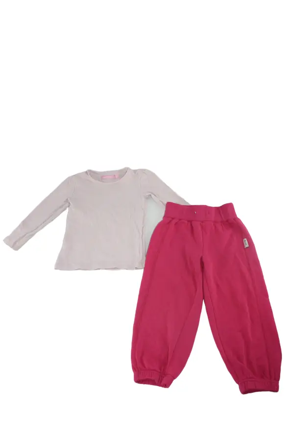 Klädpaket 98 storlek 98 second hand