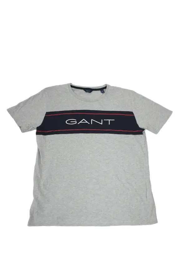 T-shirt Gant storlek 170 second hand