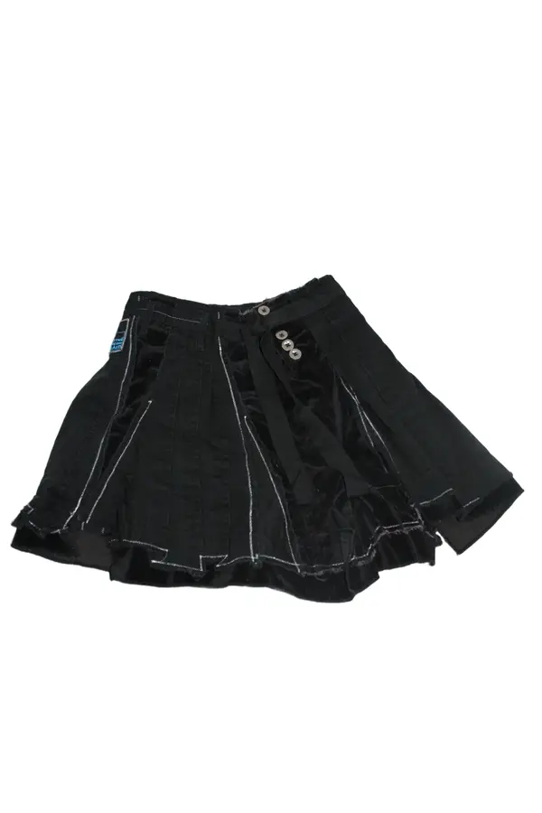 Kjol C.W.F storlek 12Y second hand